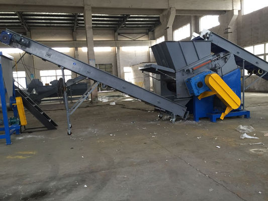 품질  380V 22kw Industrial Single Shaft Shredder Machine 공장