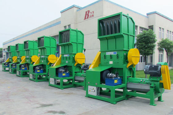 4 PC 고정깃 75 kw 거대한 봉지 폐플라스틱 분쇄기