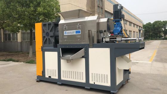세정된 영화를 위한 300KG/H 55 kw 플라스틱 드라이어 기계
