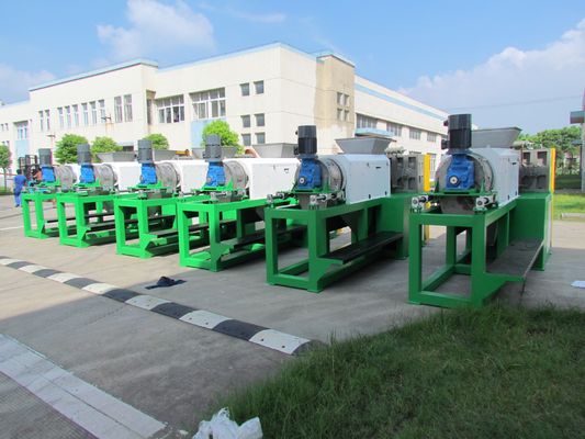 75 kw 자기가열 플라스틱 압착 기기